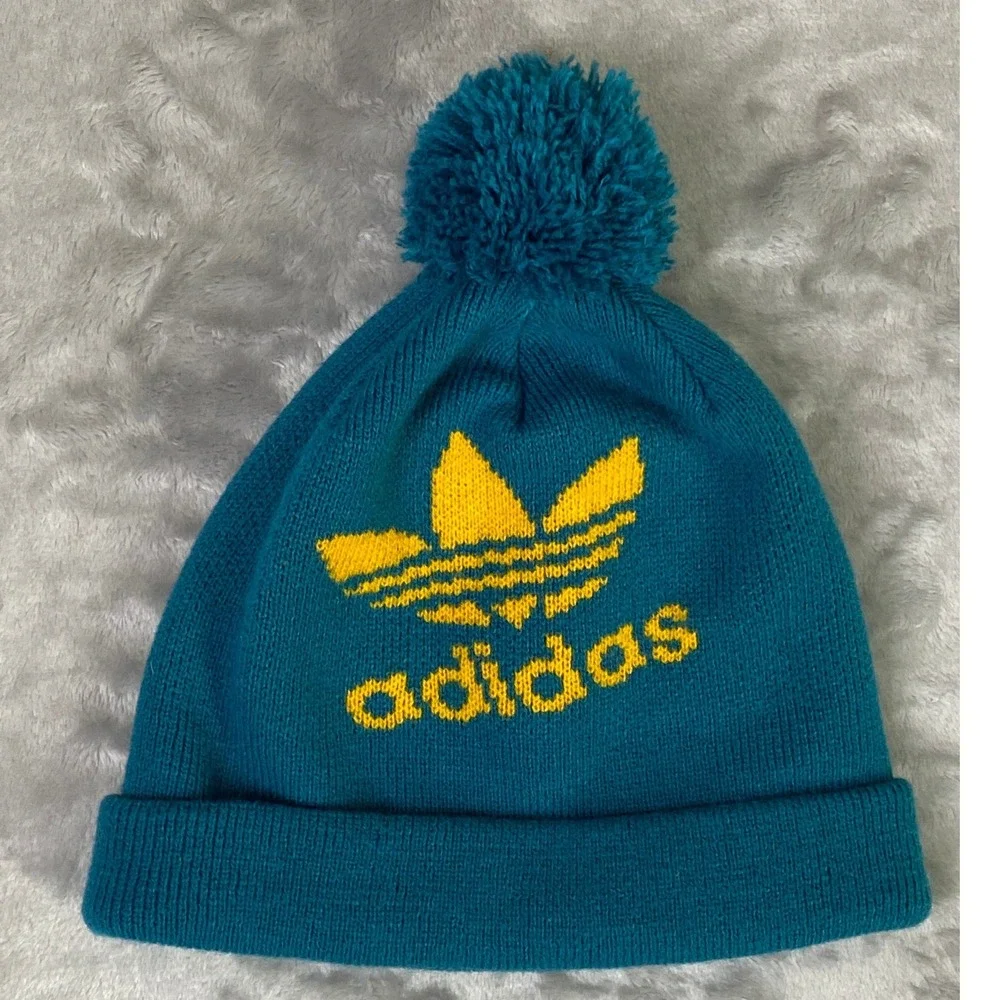 Adidas‎ Beanie Unisex One Size Teal Yellow Trefoil Logo Pom Pom Knit Hat